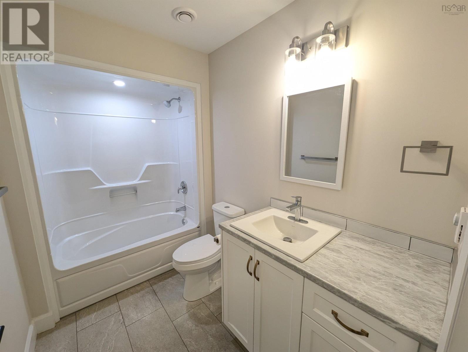 128 & 130 Renfrew Road - 15
