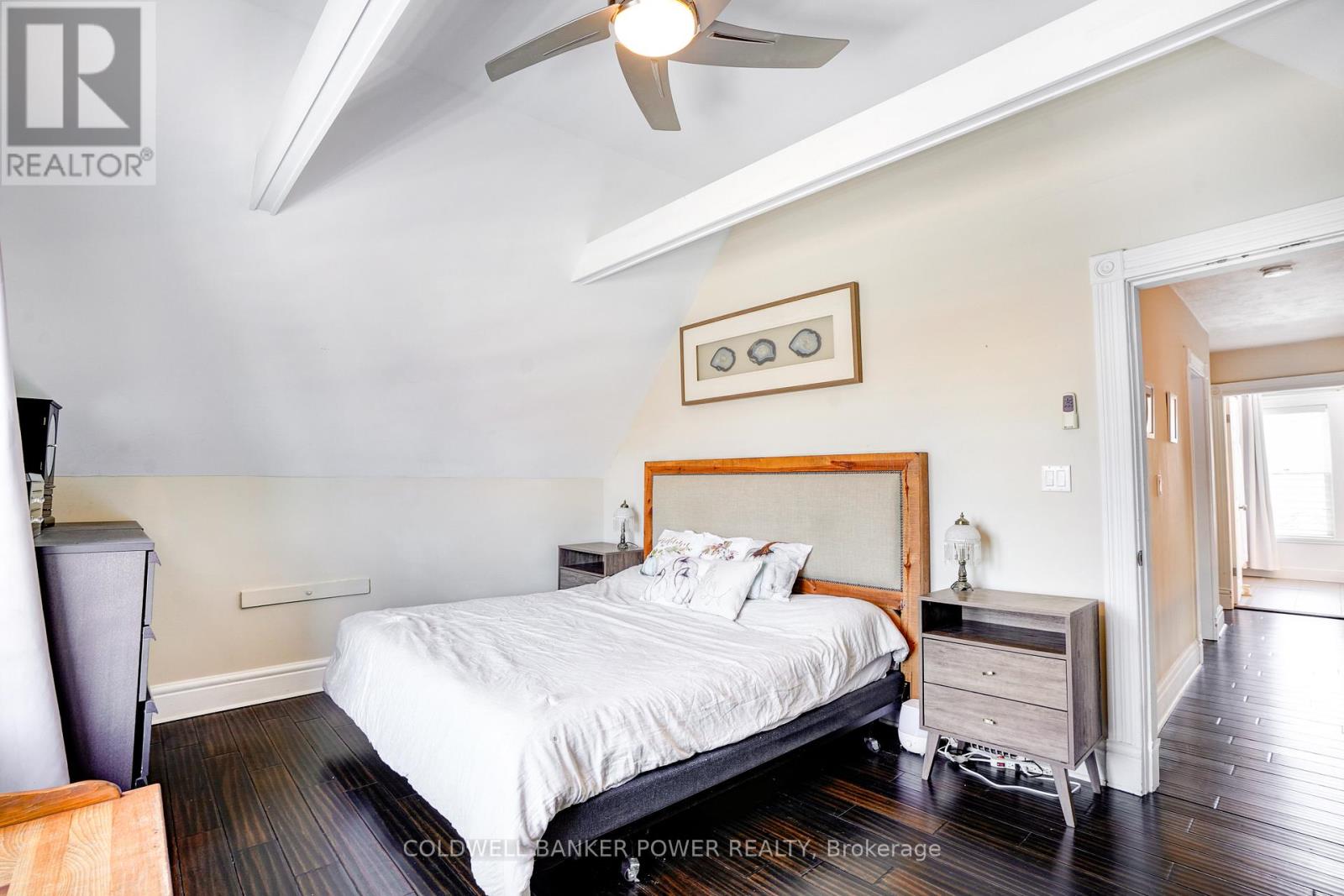 357 WORTLEY ROAD - 23