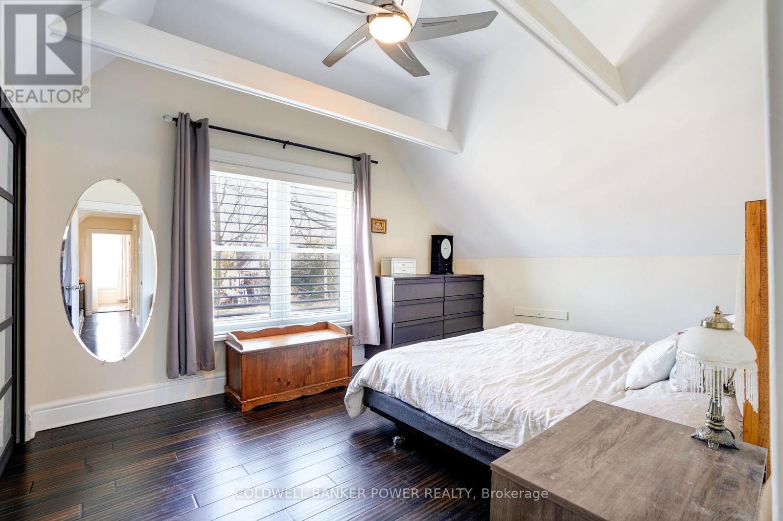 357 WORTLEY ROAD - 24
