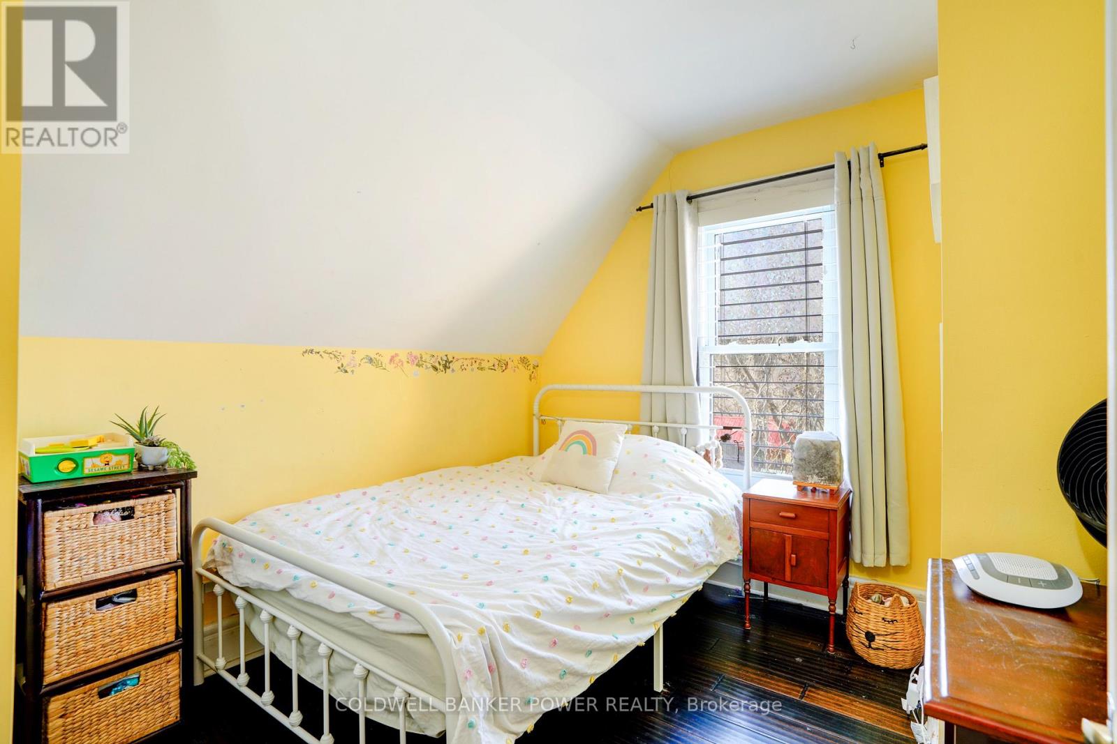 357 WORTLEY ROAD - 26