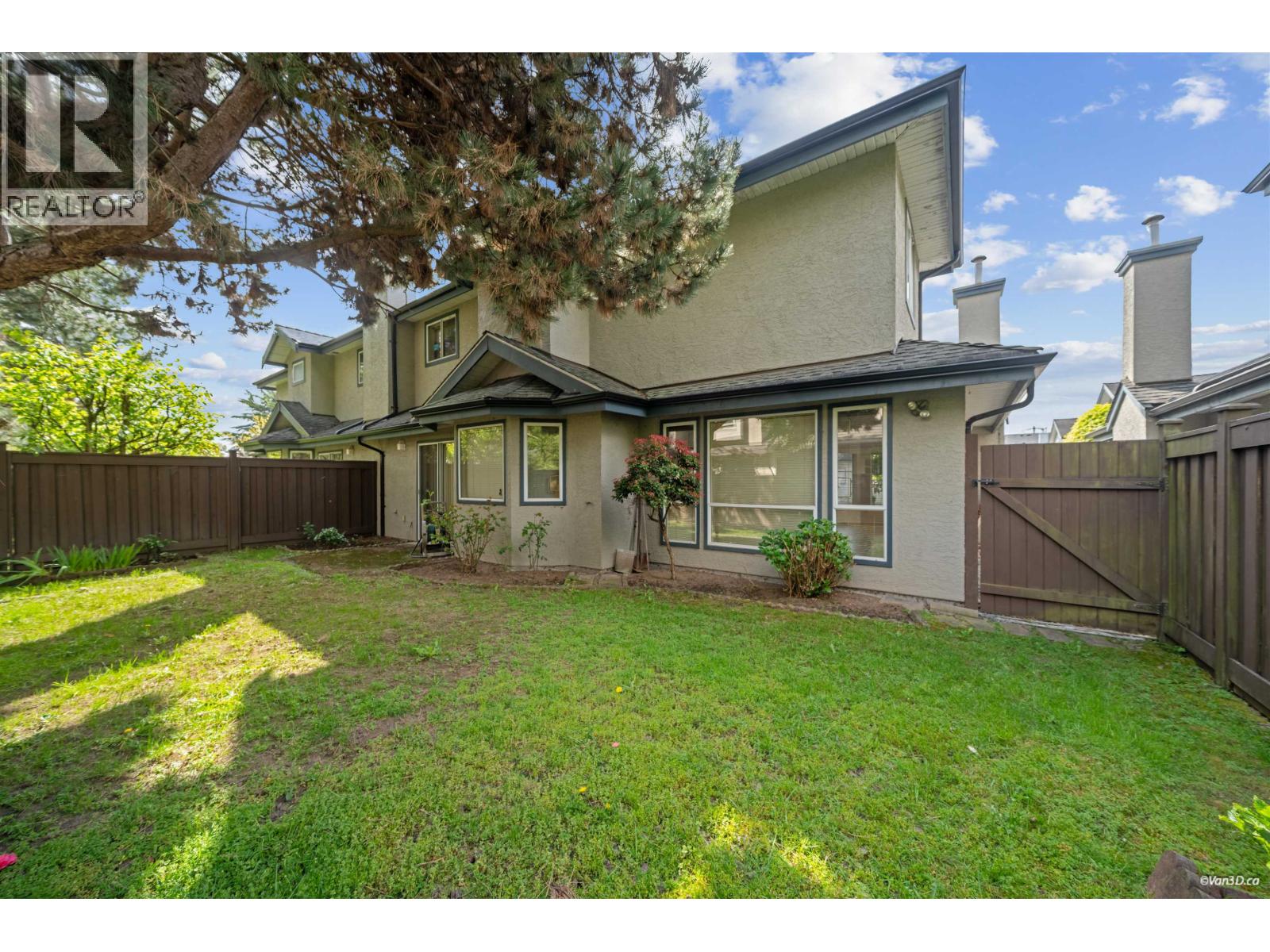 #10-10900 NO. 2 Road, Richmond