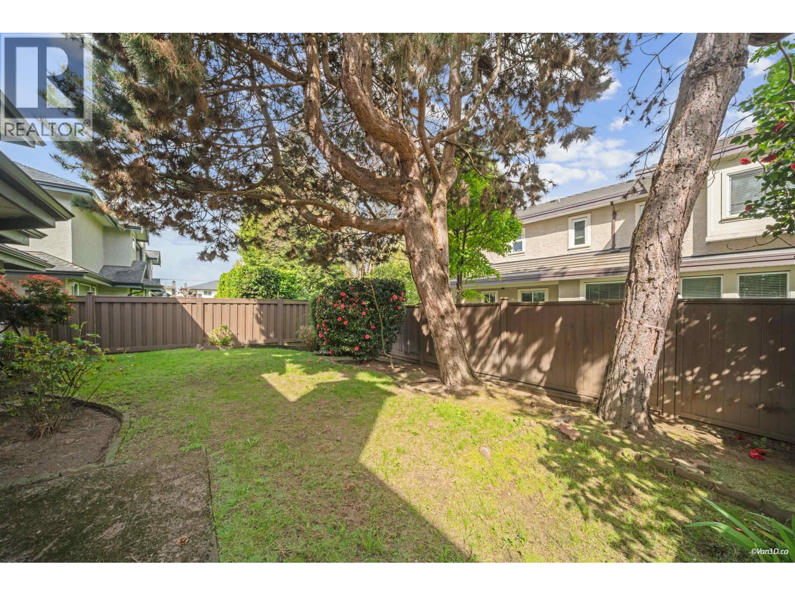 #10-10900 NO. 2 Road, Richmond