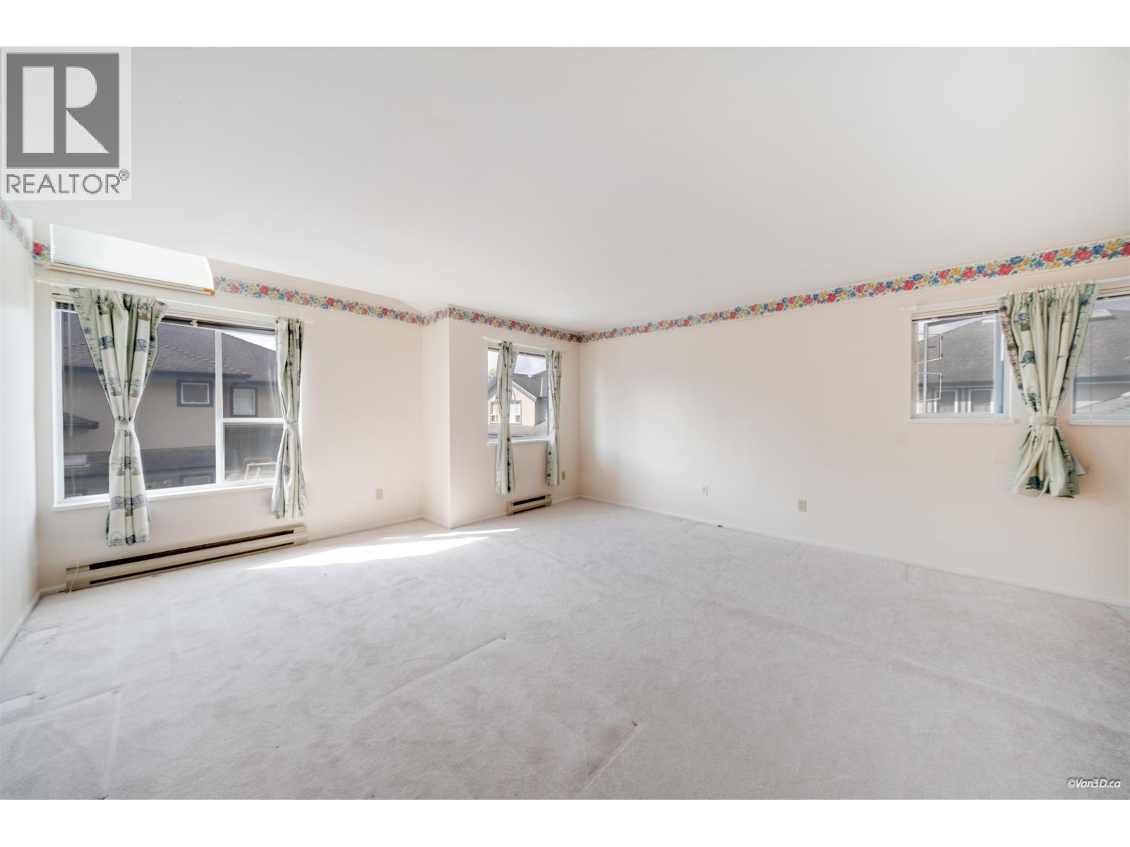 #10-10900 NO. 2 Road, Richmond