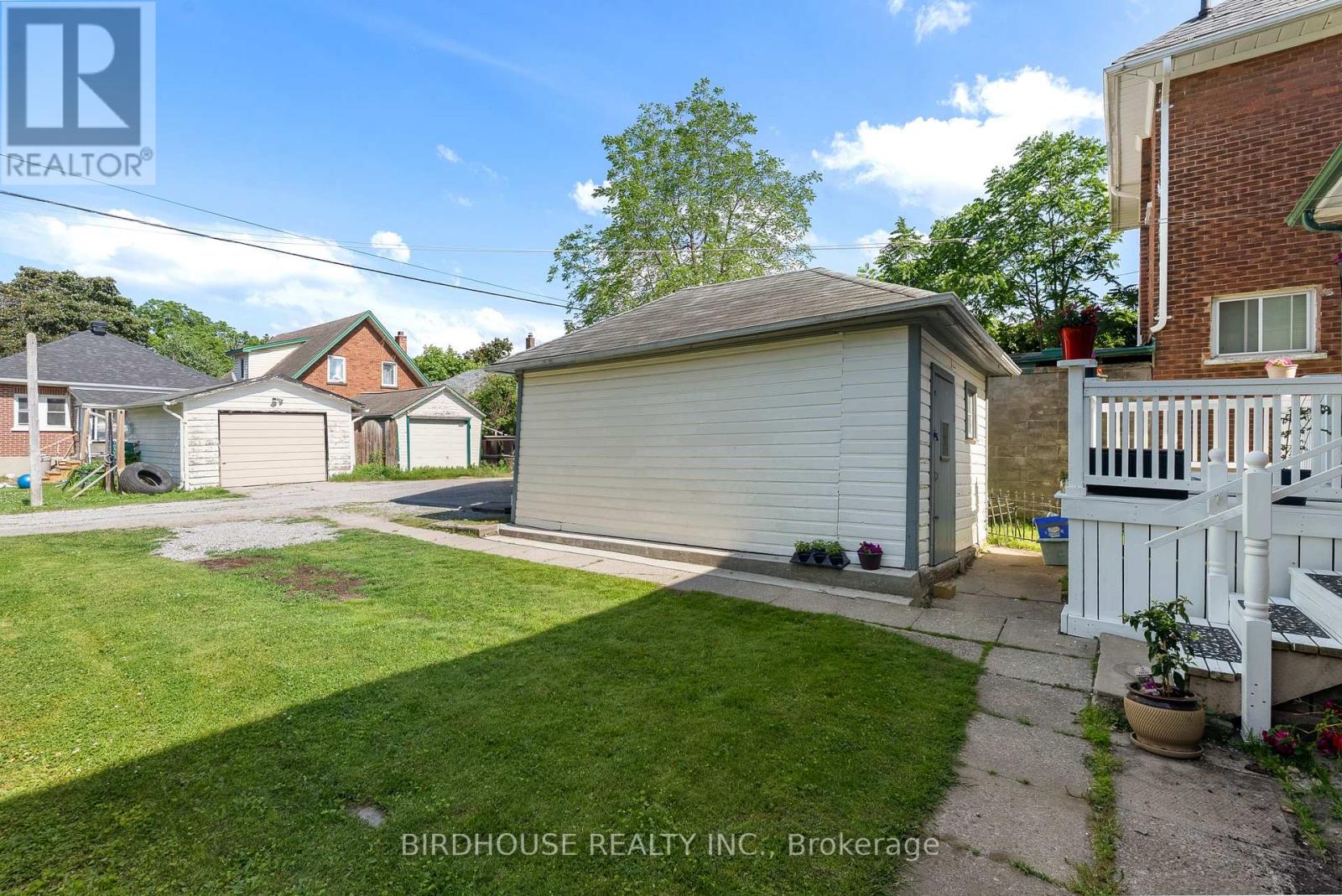 490 GEORGE STREET S — photo 23