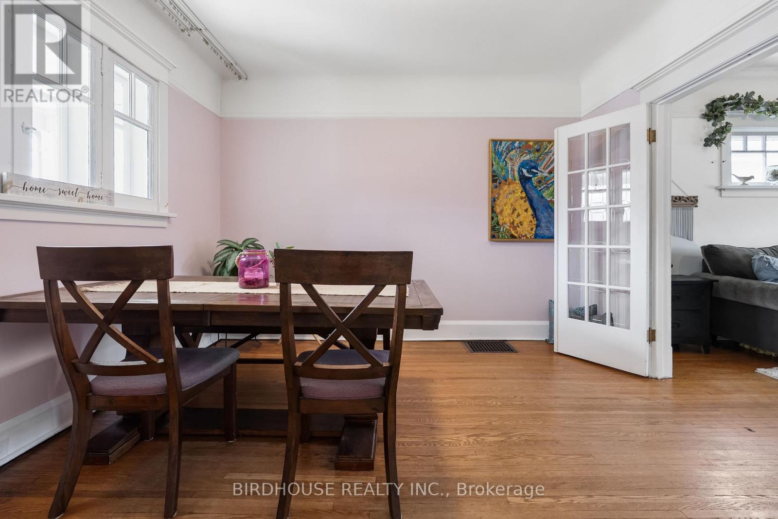490 GEORGE STREET S — photo 8