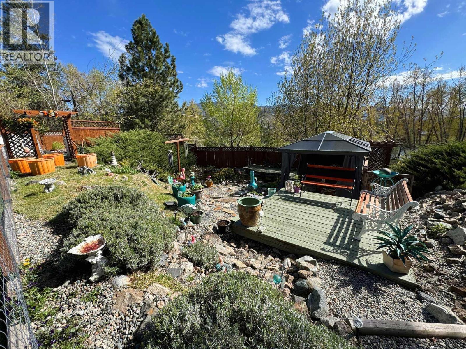 2200 Almond Gardens Road E — photo 27