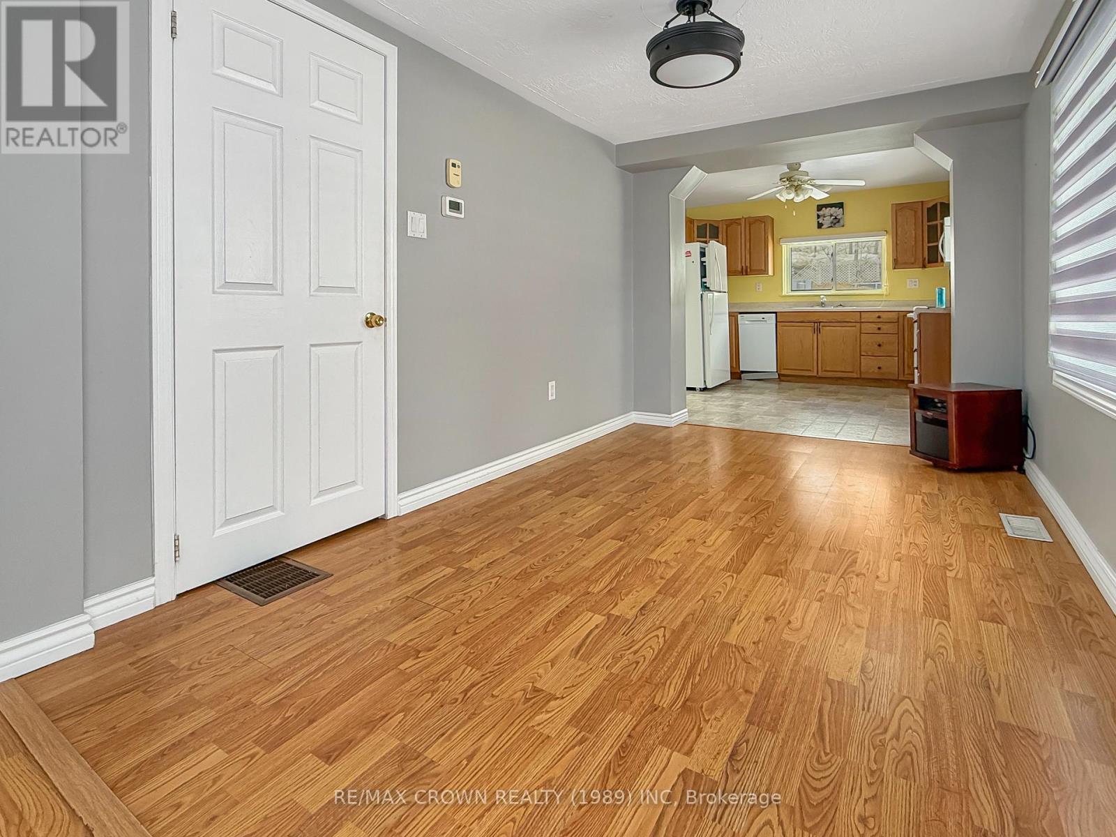 91 THIRD AVENUE - 14