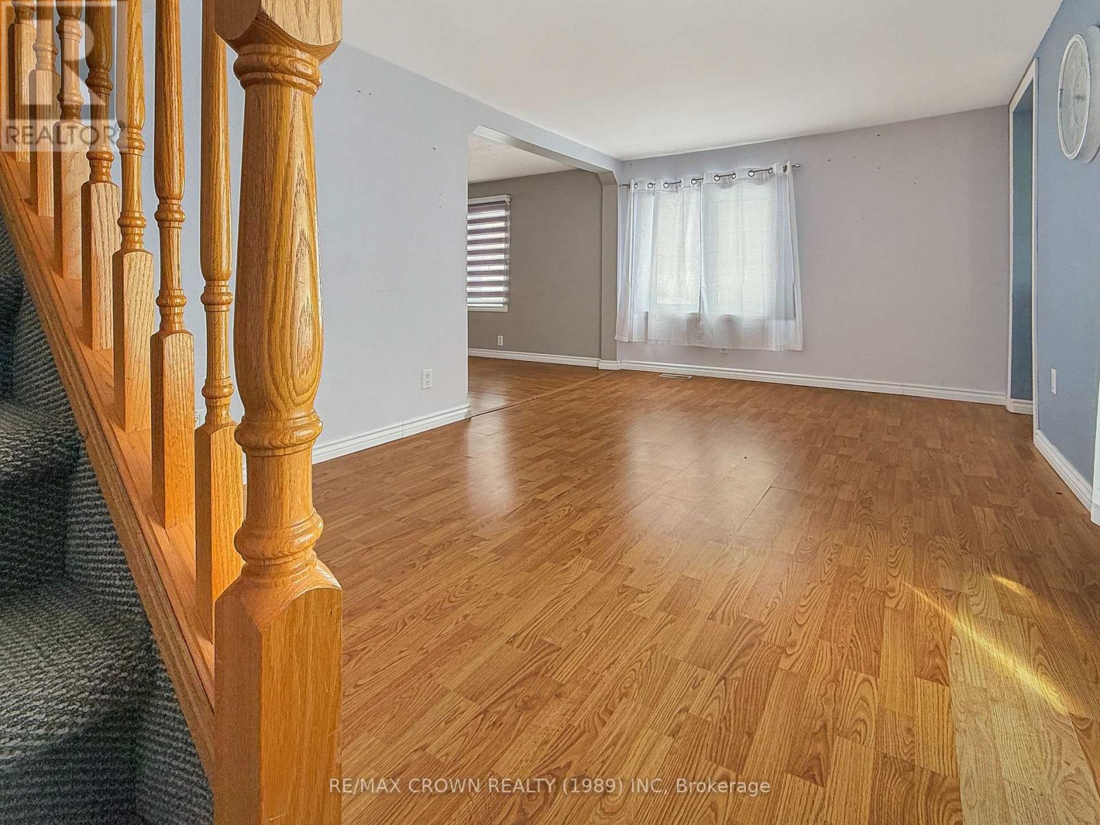 91 THIRD AVENUE - 19