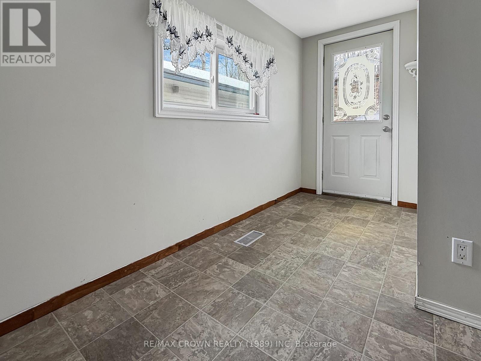 91 THIRD AVENUE - 6