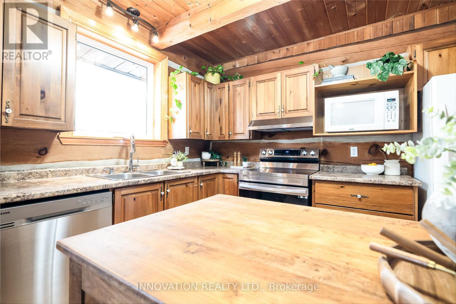 3019 BARLOW CRESCENT - 15