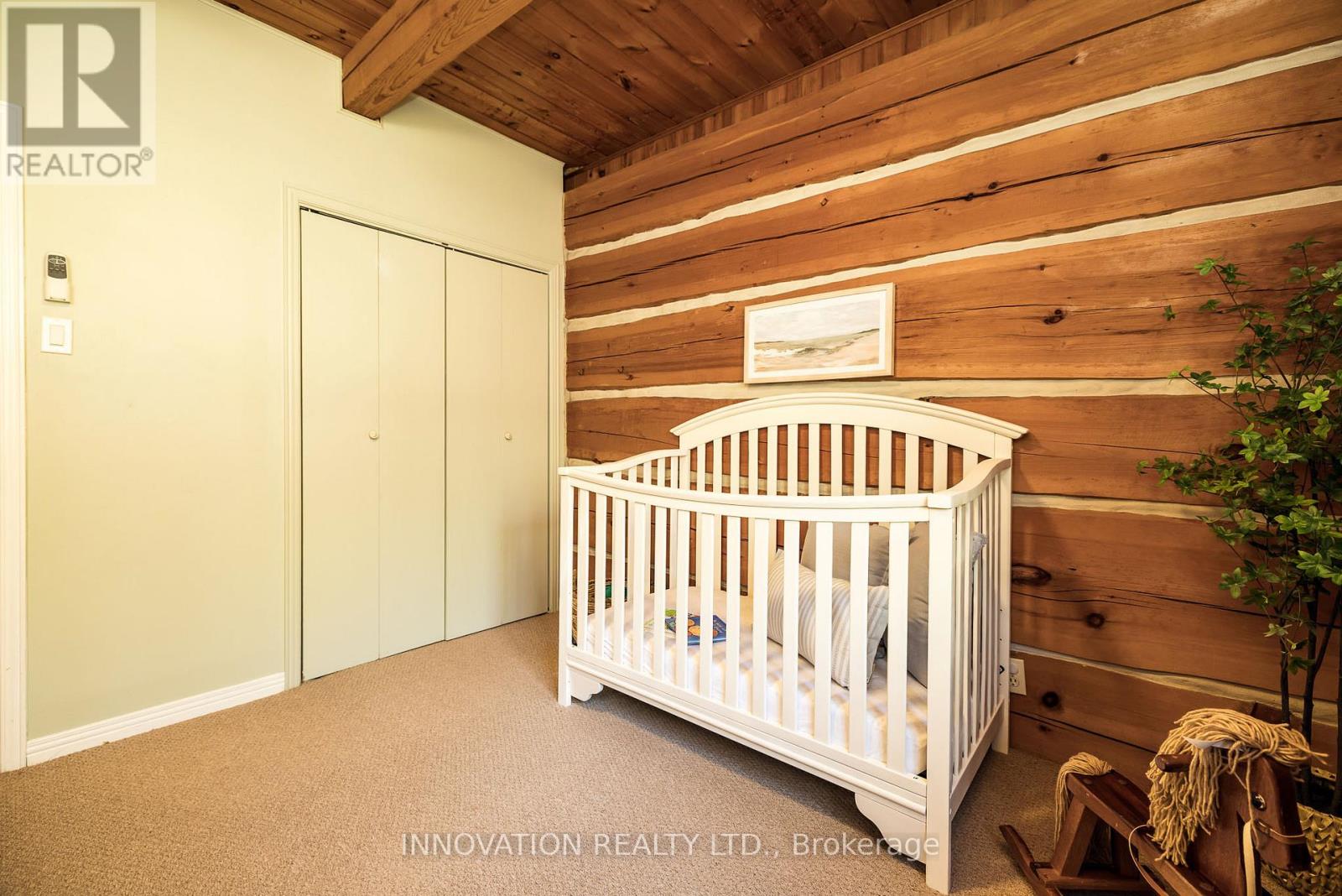 3019 BARLOW CRESCENT - 33