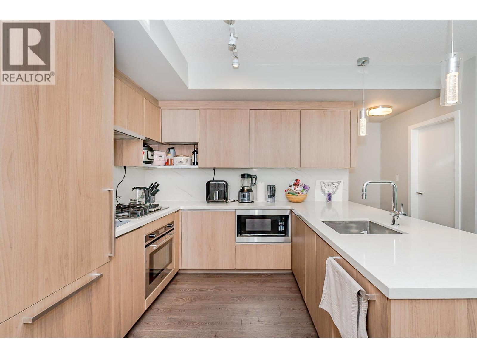 #330-9333 TOMICKI Avenue, Richmond