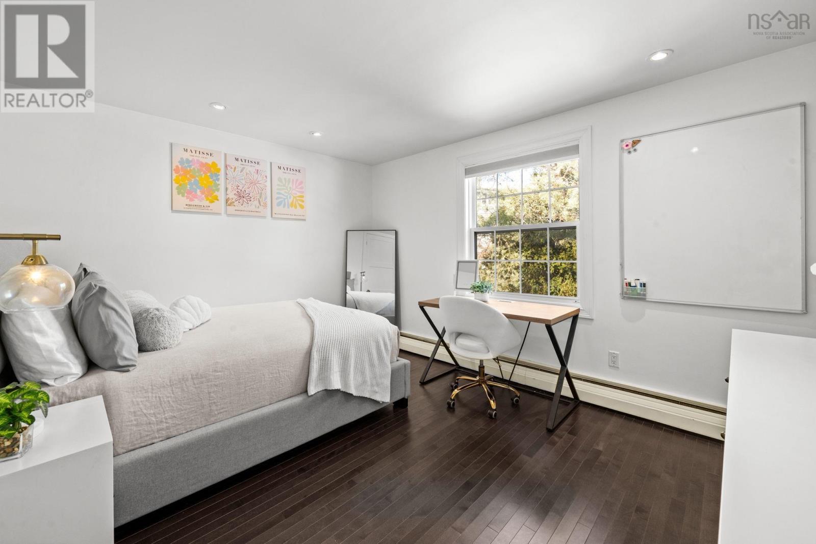 523 Francklyn Street — photo 33