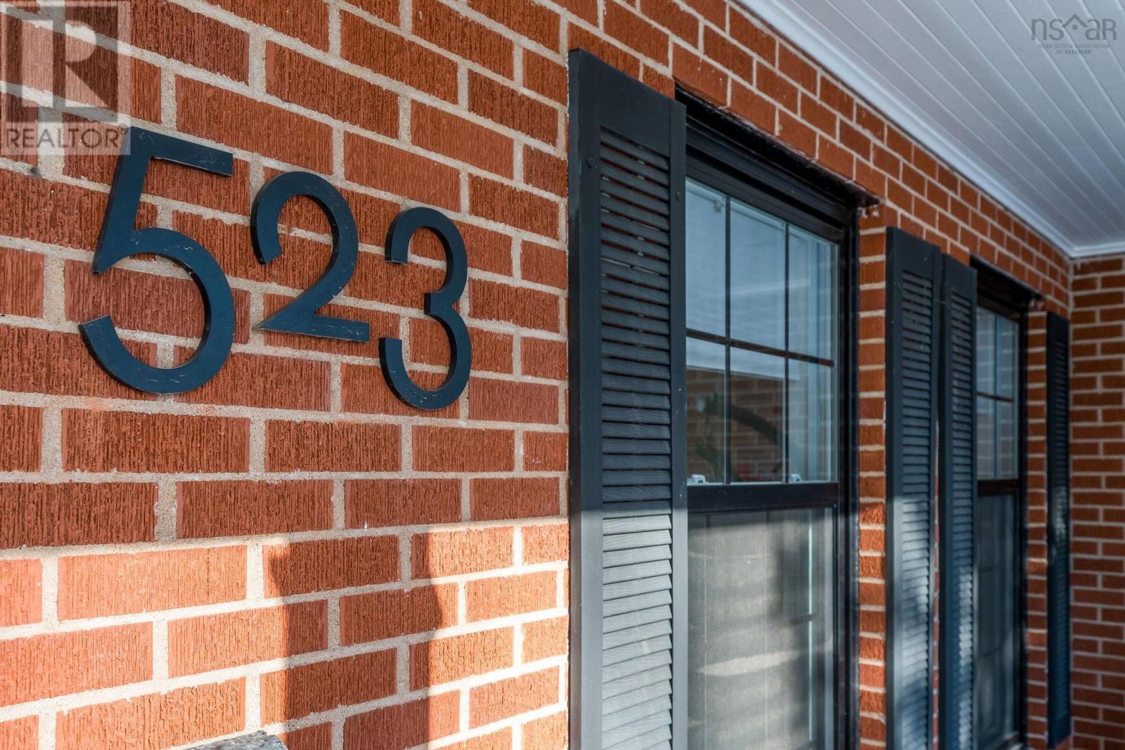 523 Francklyn Street - photo 4