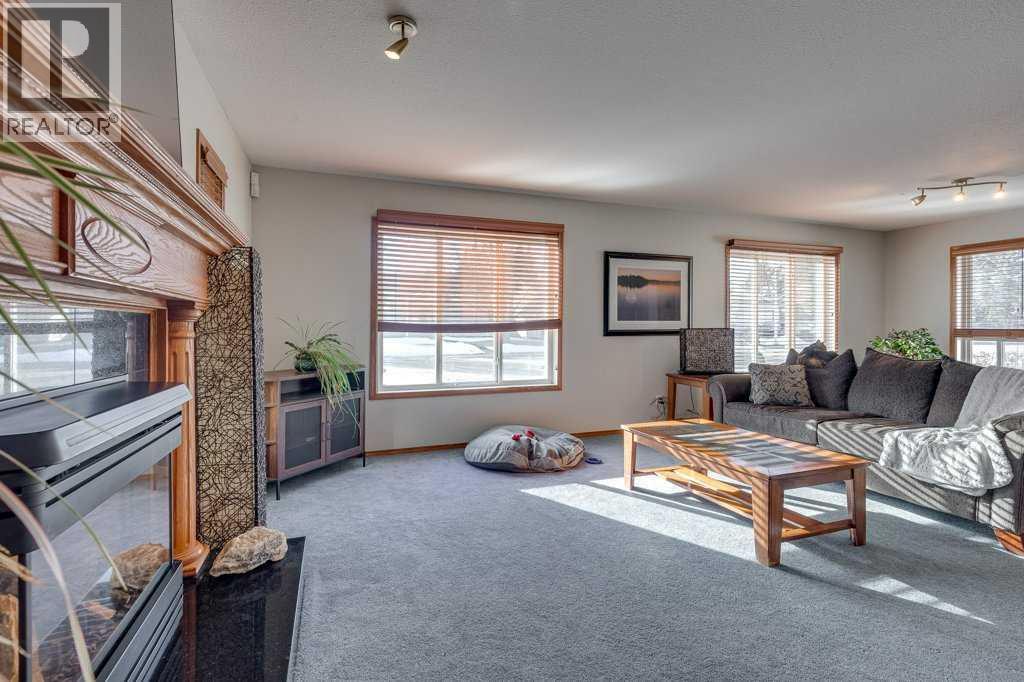 4804 44 Street, Innisfail