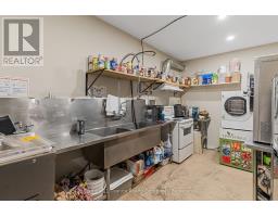 9734 Highway 118 W, Algonquin Highlands, ON K0M1J2 Photo 25