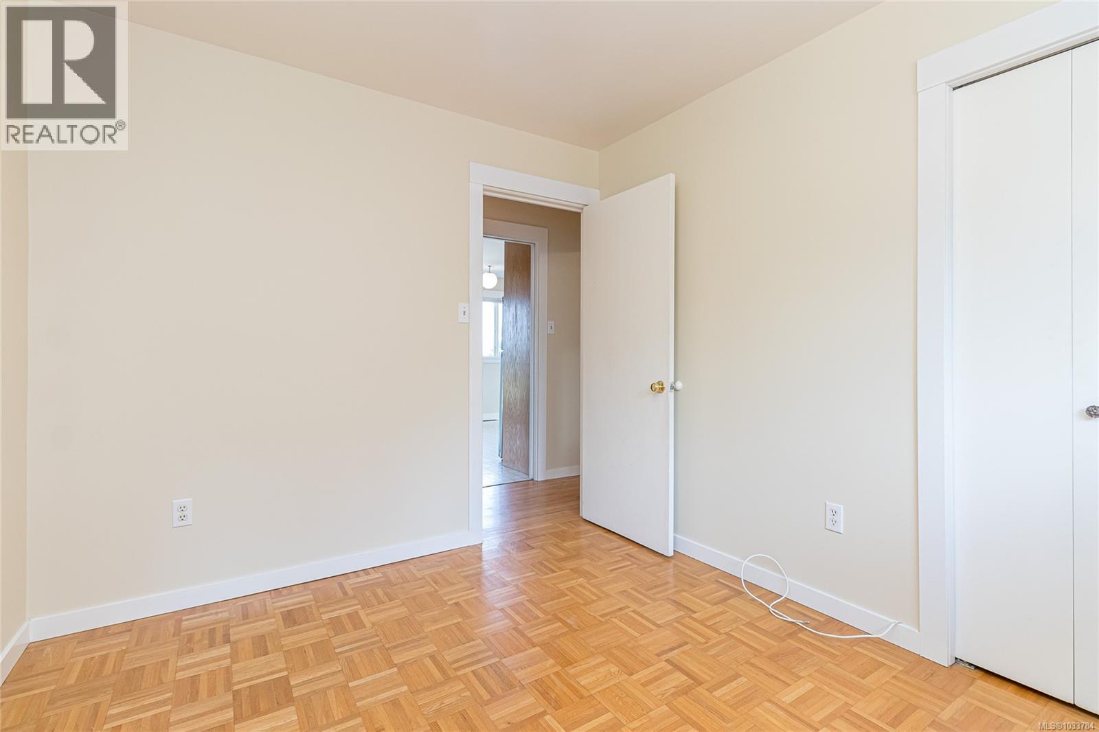 15 Cilaire Dr - 26