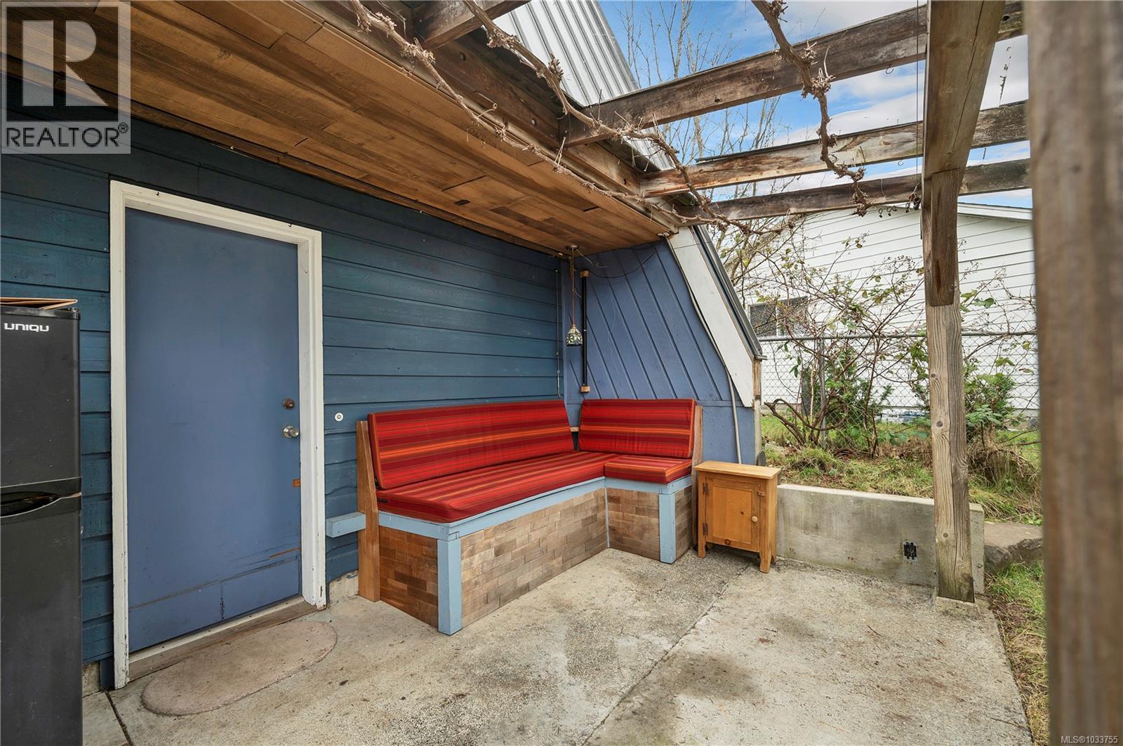 810 Shellbourne Blvd - 39