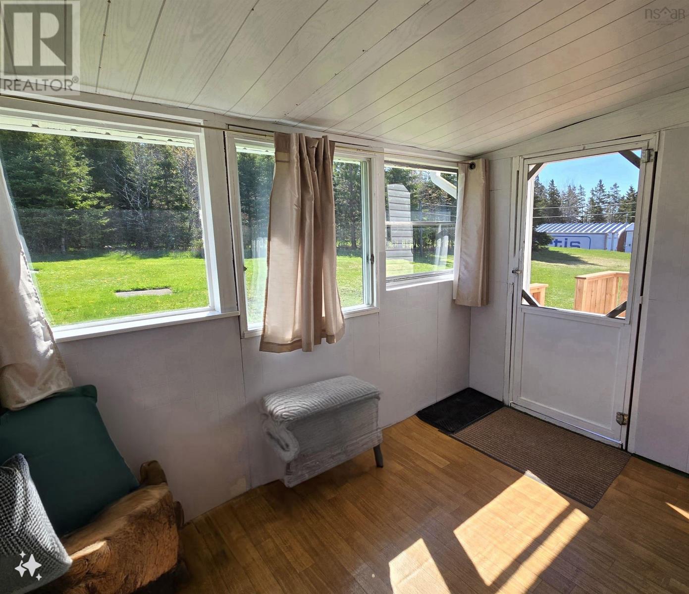 Property 17 of 32 of 95 Church Point Road