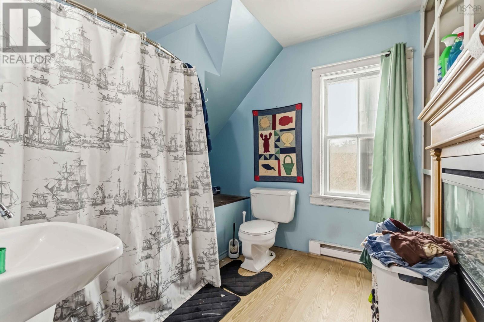 Property 21 of 38 of 2459 Highway 325