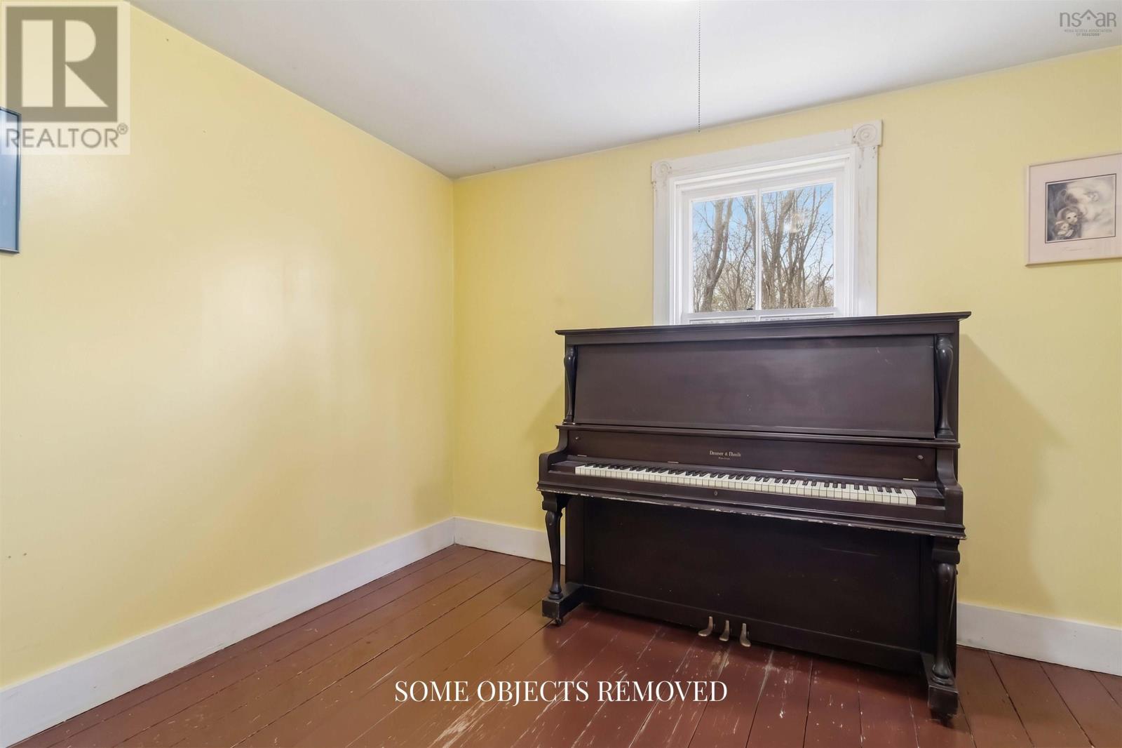 Property 17 of 38 of 2459 Highway 325