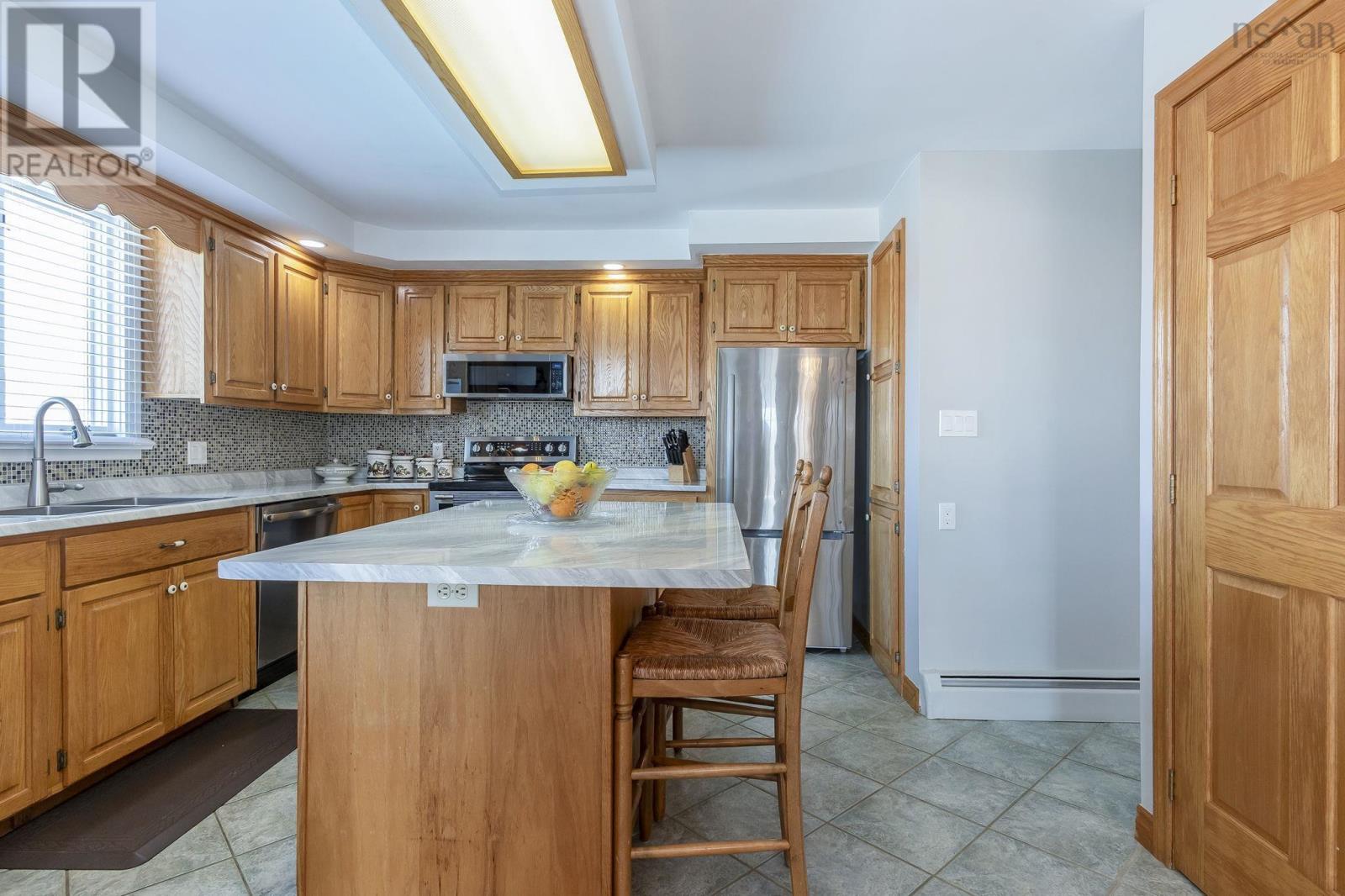 Property 12 of 35 of 29 Queen Street