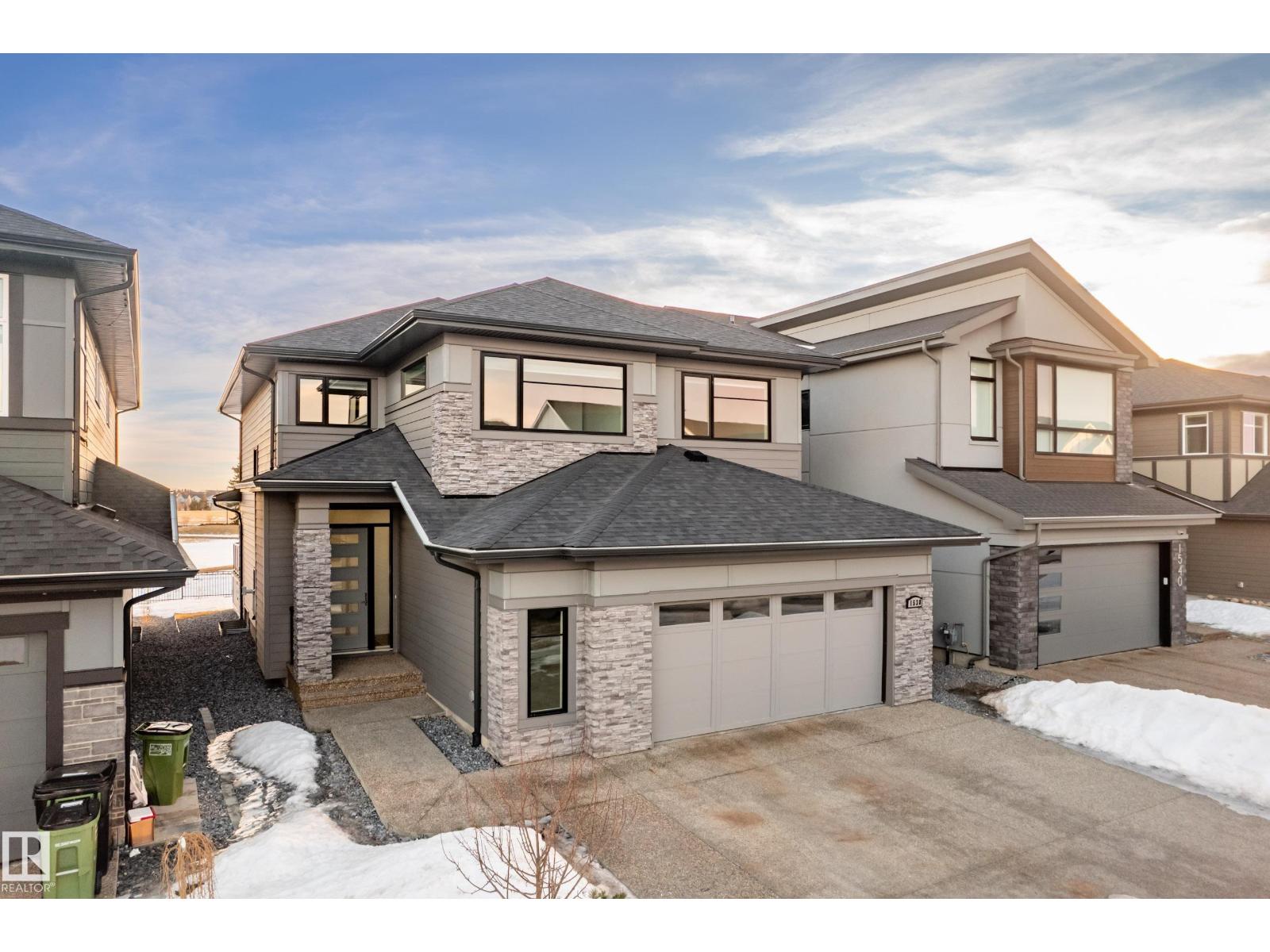 1538 HOWES PL SW - 1