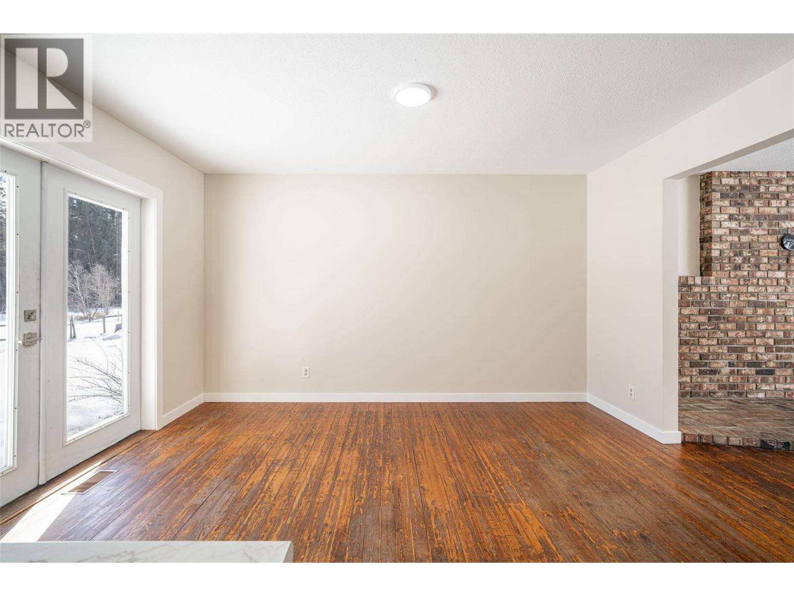 1852 Trinity Valley Road, Lumby