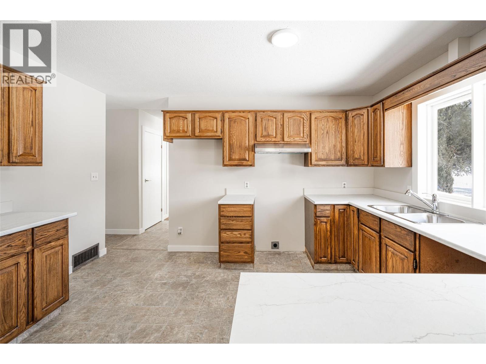 1852 Trinity Valley Road, Lumby