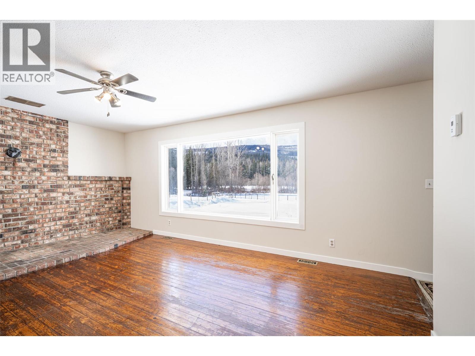 1852 Trinity Valley Road, Lumby