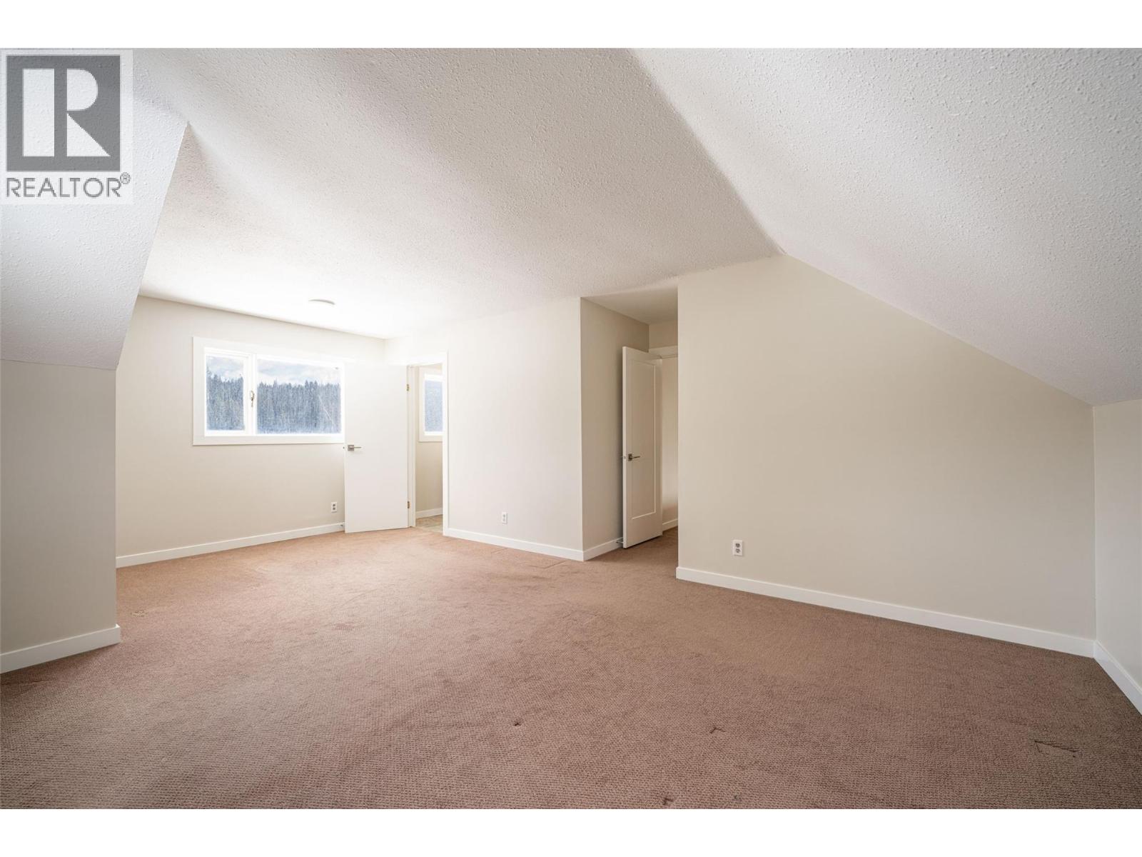 1852 Trinity Valley Road, Lumby