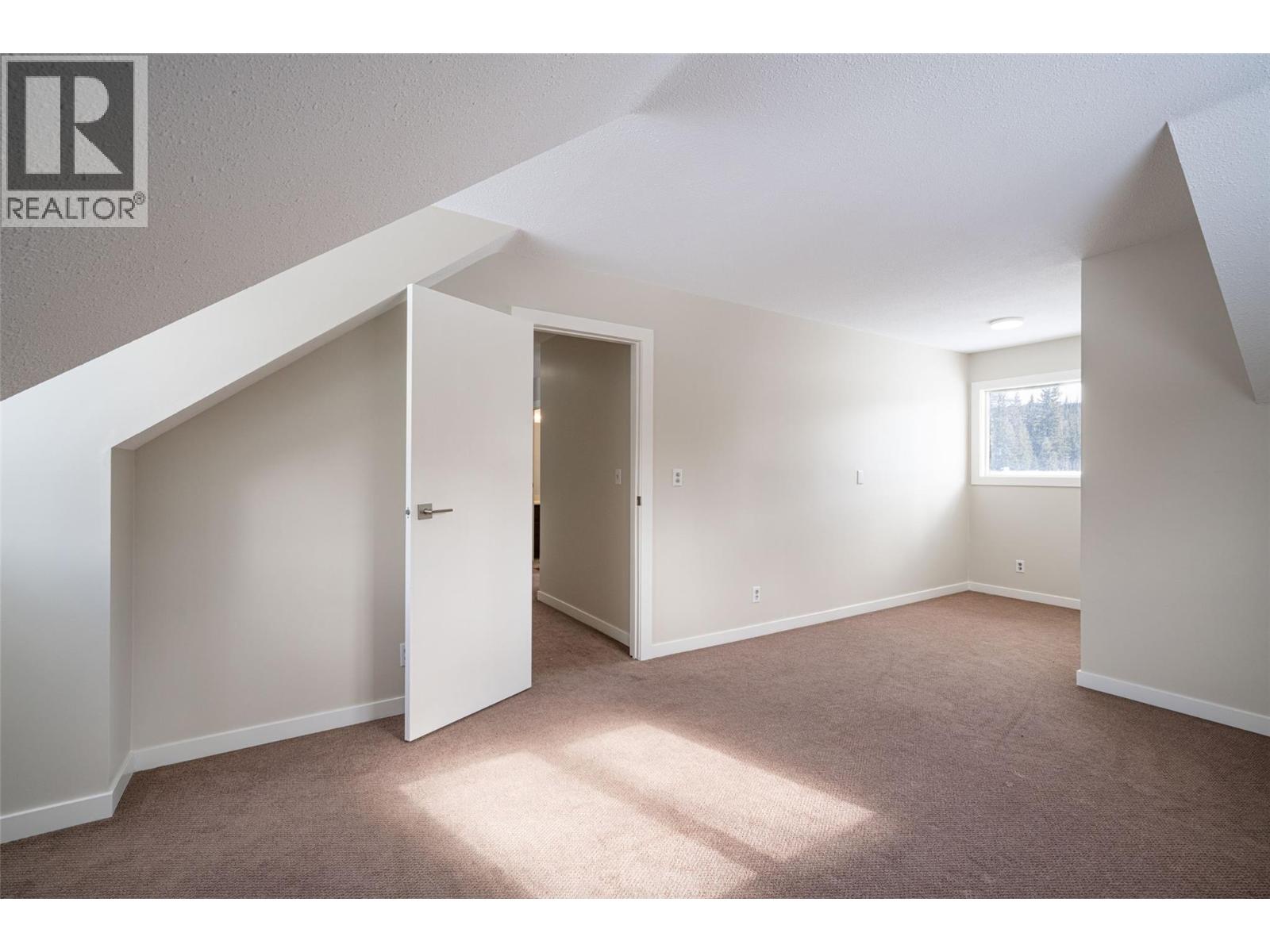 1852 Trinity Valley Road, Lumby