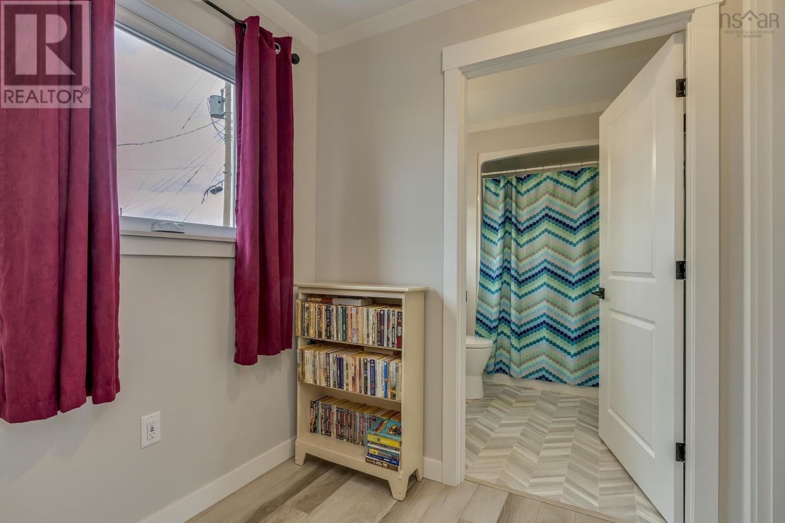 Property 22 of 28 of 38 Halton Drive