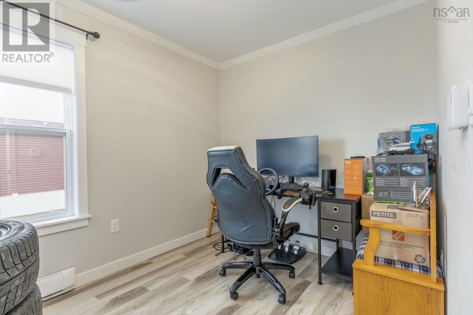 Property 24 of 28 of 38 Halton Drive