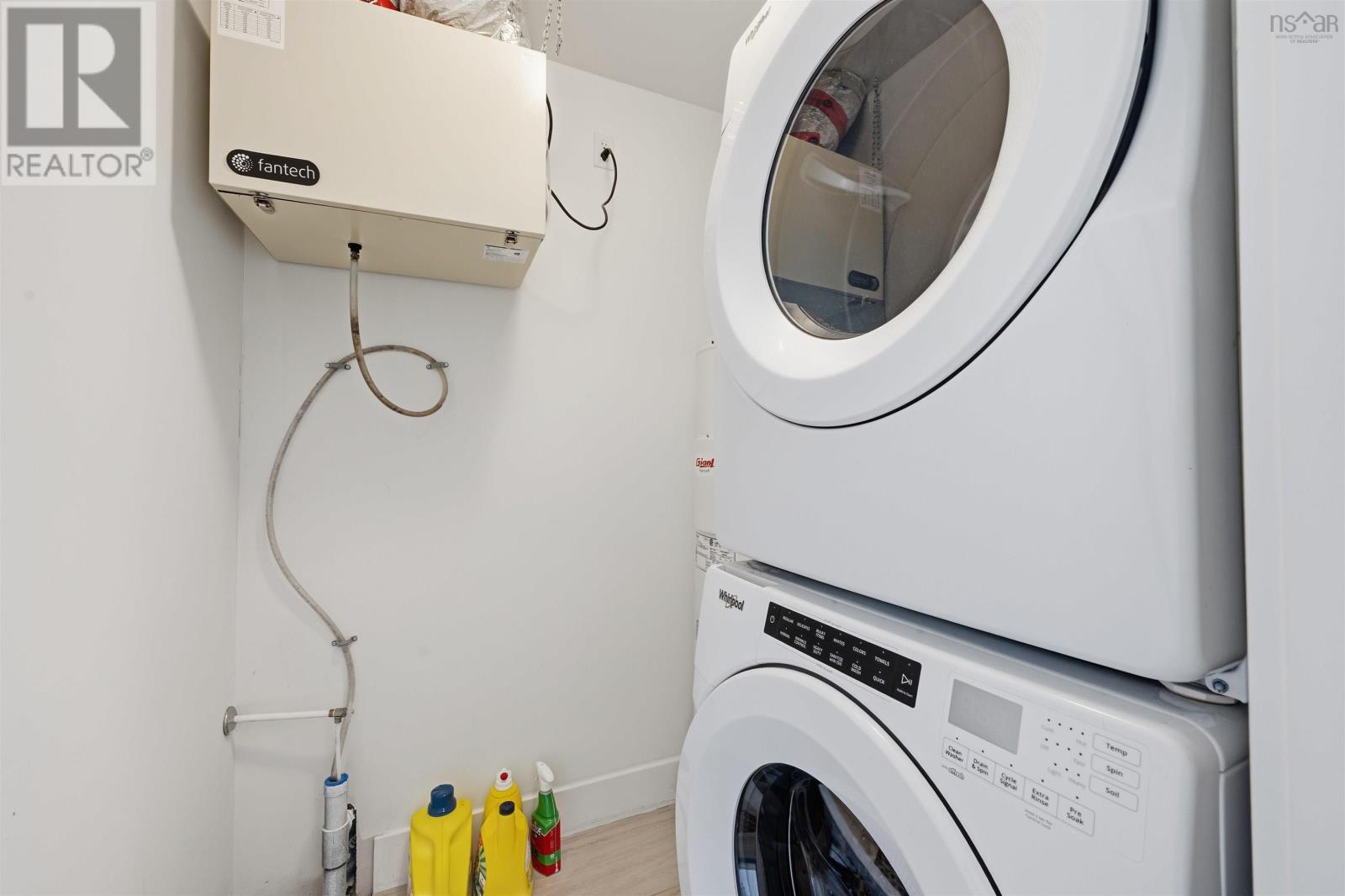 Property 33 of 46 of 105 Titanium Crescent