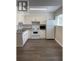 1570 Sperling Avenue, Burnaby, BC V5B4J9 Photo 29