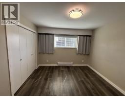 1570 Sperling Avenue, Burnaby, BC V5B4J9 Photo 20