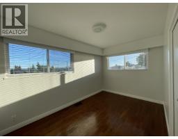 1570 Sperling Avenue, Burnaby, BC V5B4J9 Photo 9