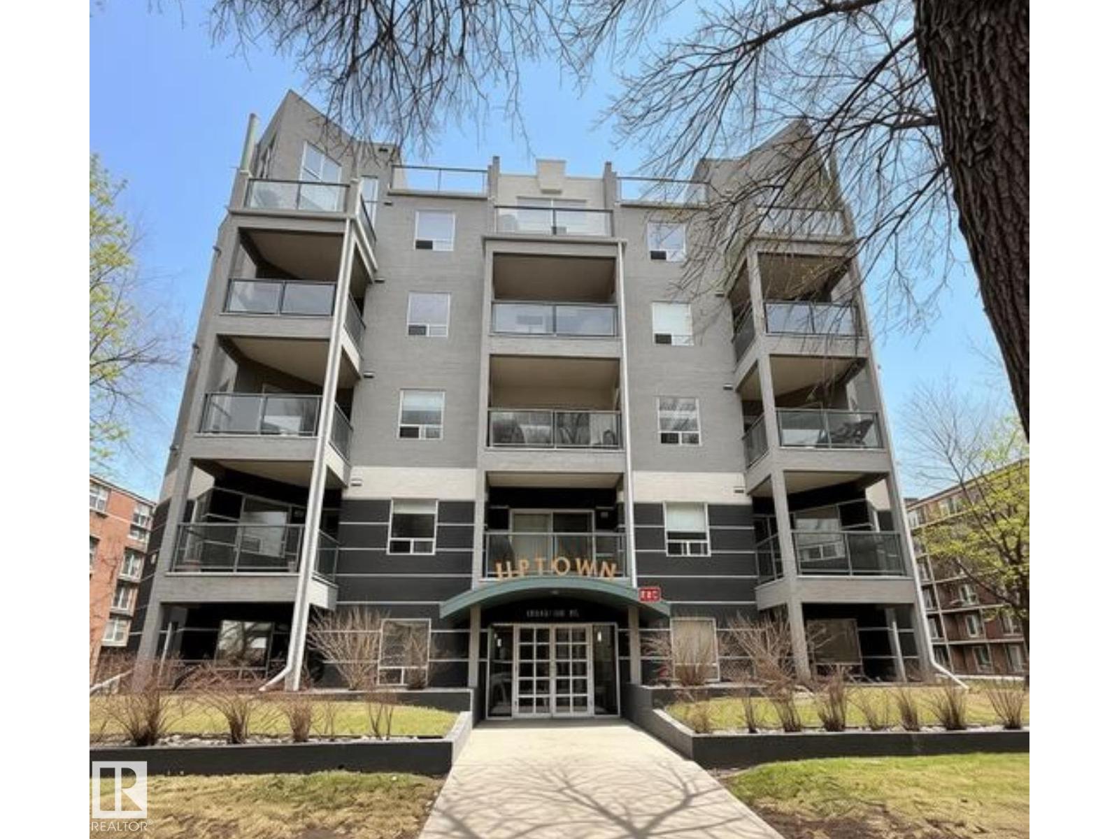 #203 10046 110 ST NW, Edmonton