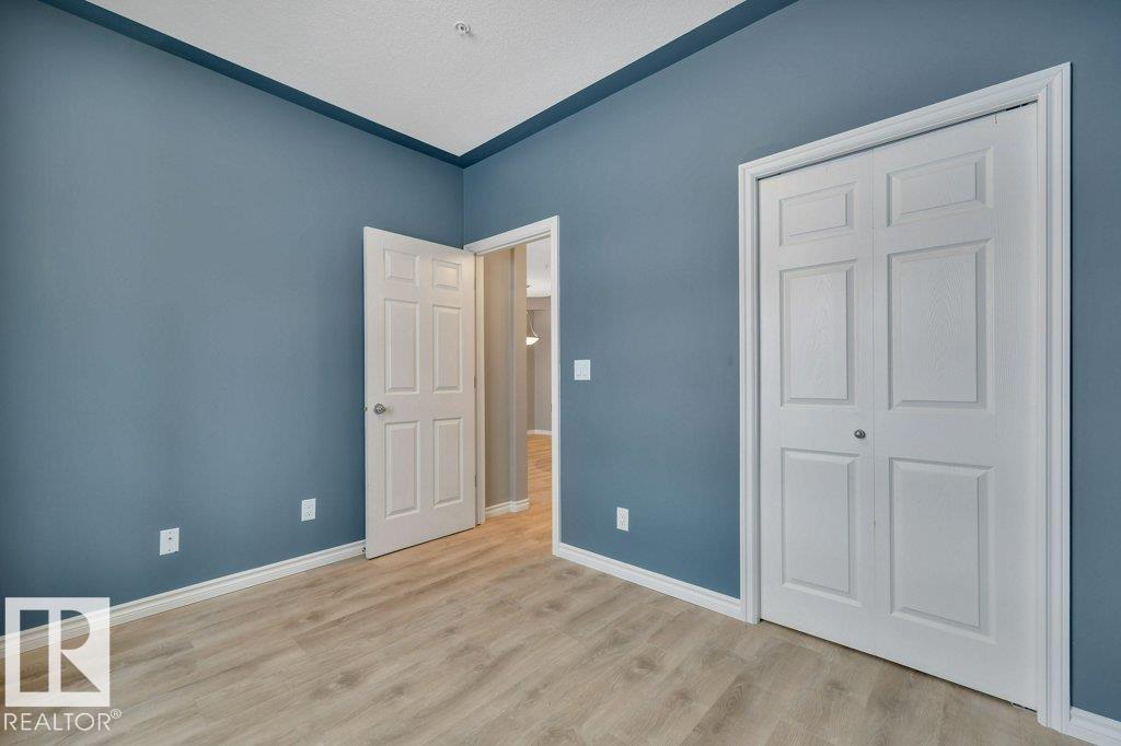 #203 10046 110 ST NW, Edmonton