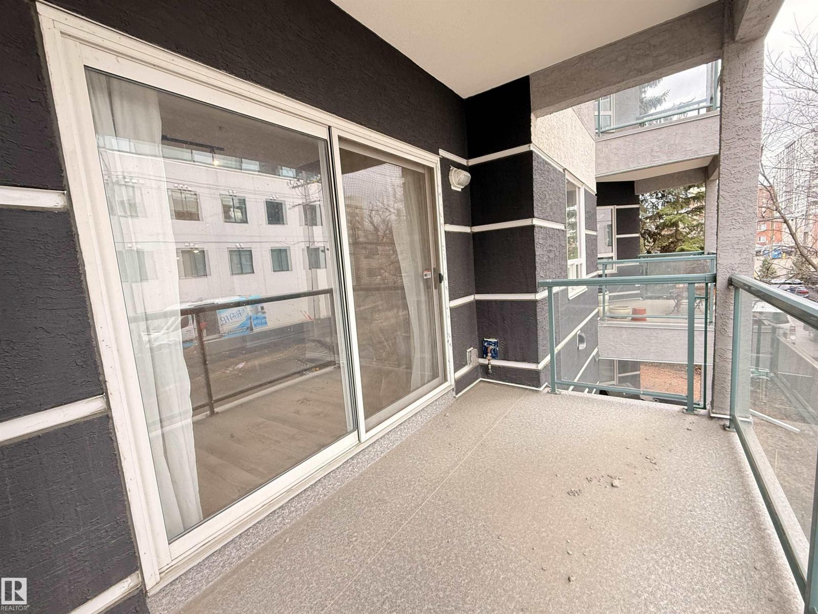 #203 10046 110 ST NW, Edmonton