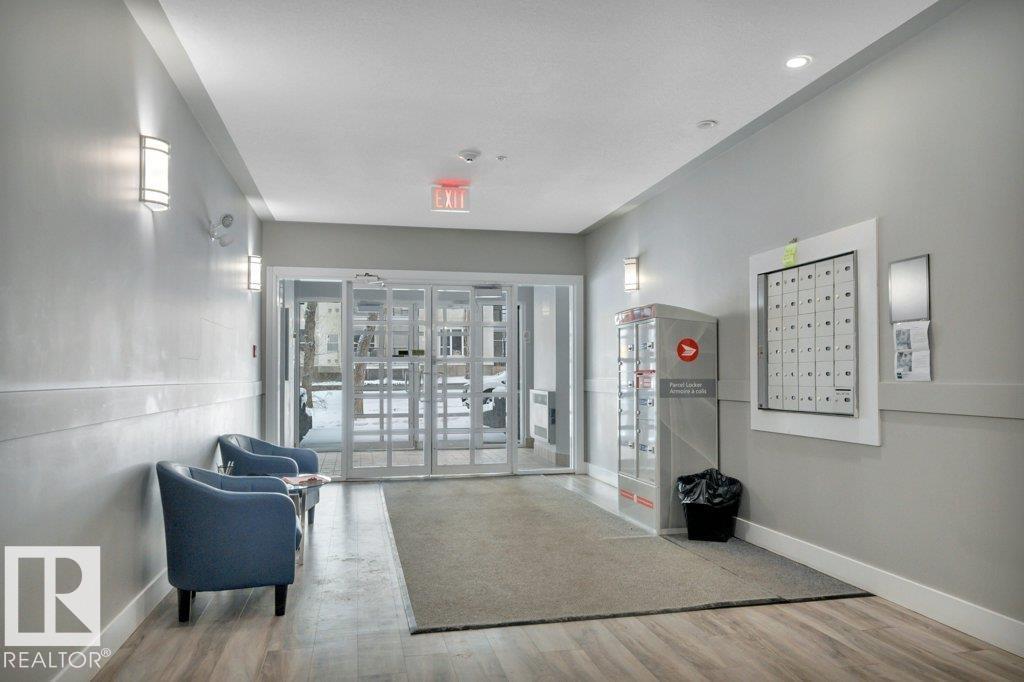 #203 10046 110 ST NW, Edmonton