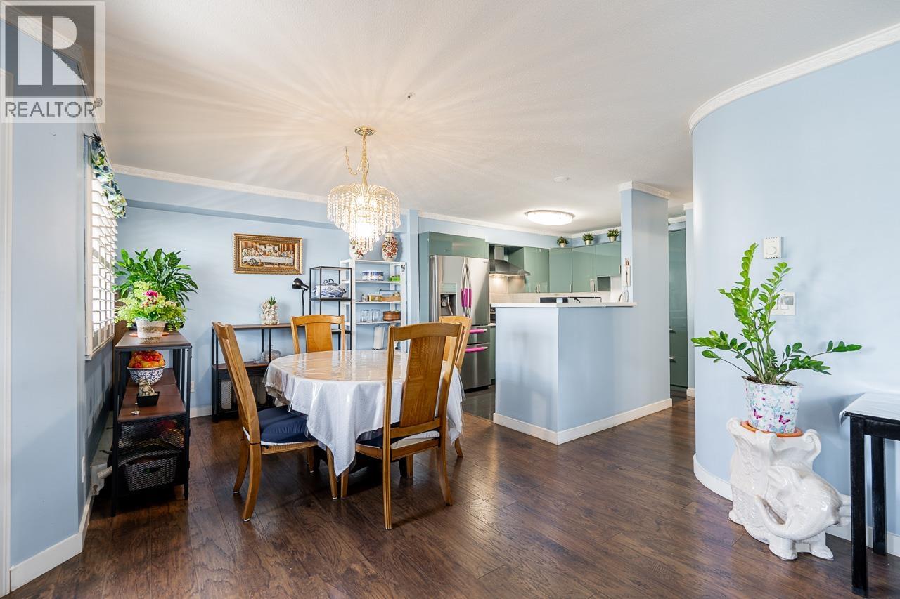 301 19128 FORD ROAD, Pitt Meadows