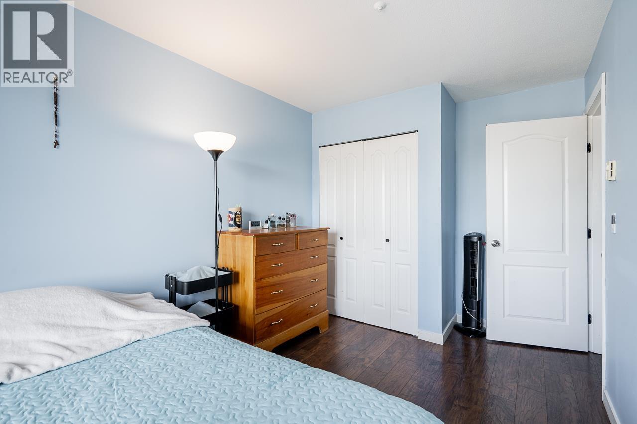 301 19128 FORD ROAD, Pitt Meadows