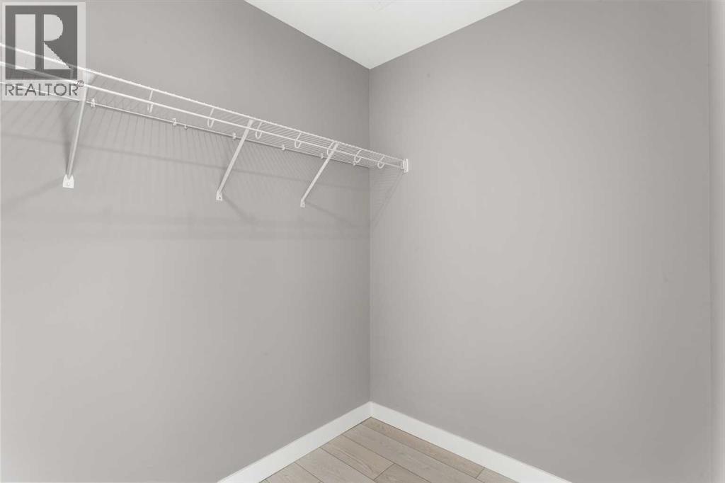 #111 310 15 Avenue SW - 14