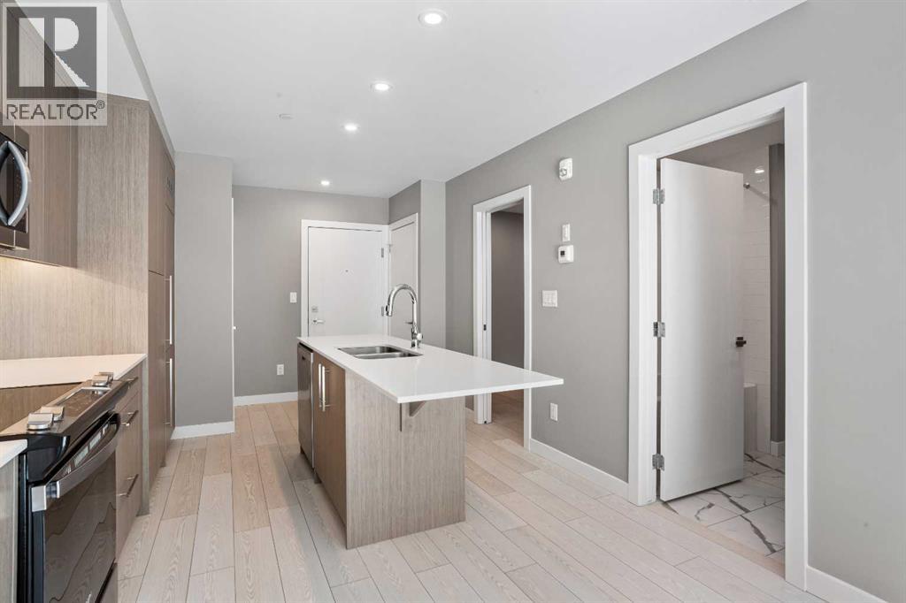 #111 310 15 Avenue SW - 6