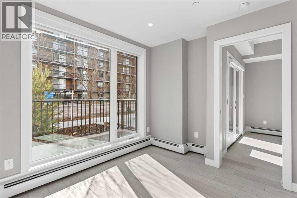 #111 310 15 Avenue SW - 12
