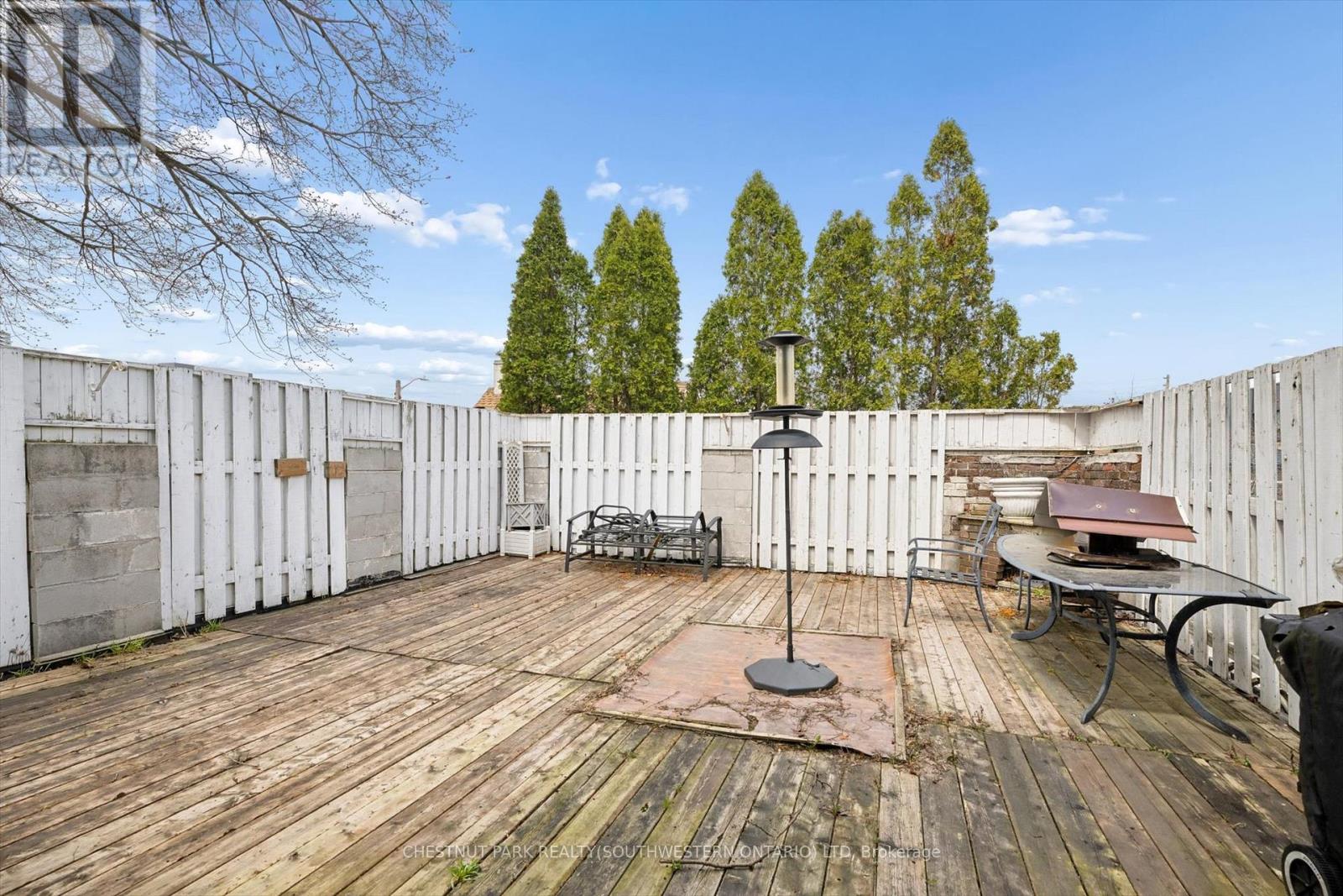 Terrace above double car garage