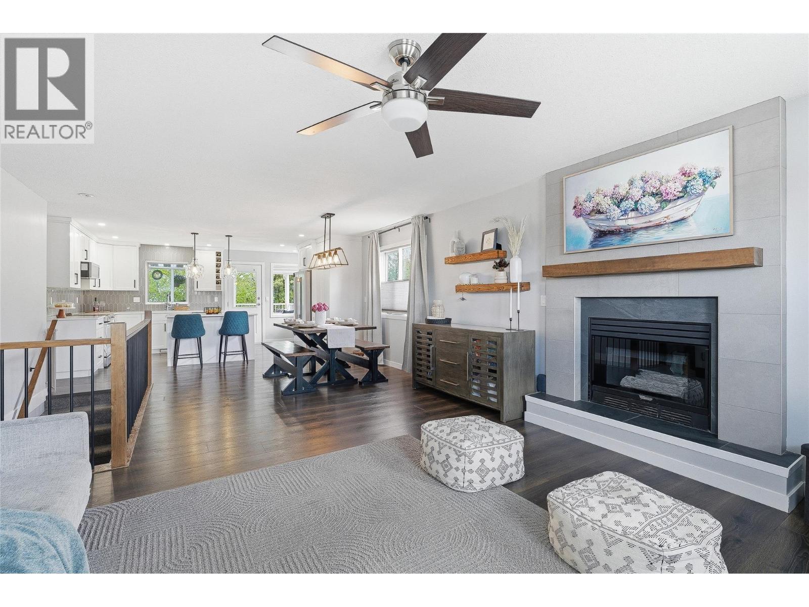 418 MALAHAT Place - 20