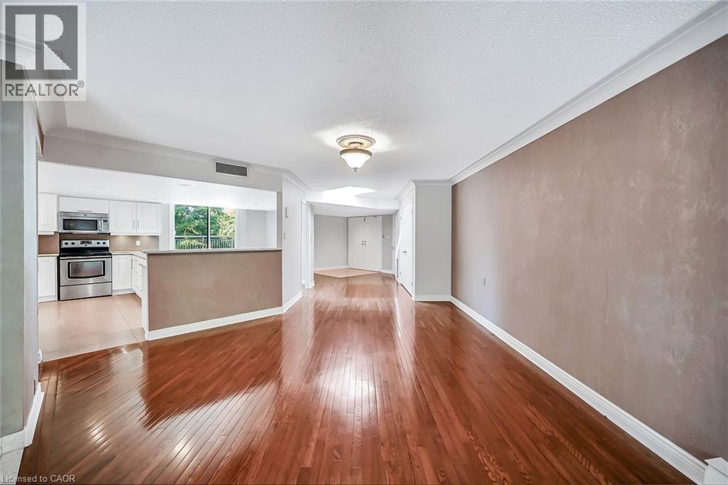 150 WILSON Street W Unit# PH1, Ancaster, Ontario, L9G4E7 — Photo 10